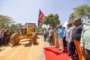 Ruto launches Sh953 million road upgrade in Sabatia to boost trade and access to services