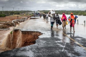 Experts: Kenyans should prepare for extremely heavy rains with millions facing flood risk