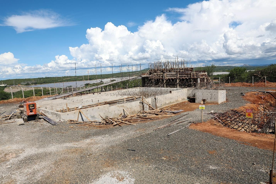 Kamburu Dam mbeere south
