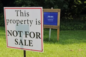 Court explains when land buyers can force sellers to complete deals